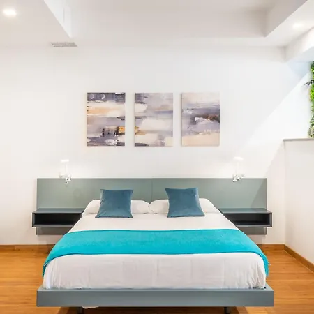 特纳塔达莫尔酒店