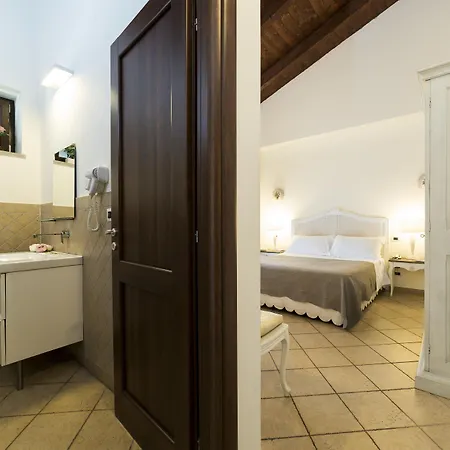 Otel Tenuta D'amore San Mango Piemonte