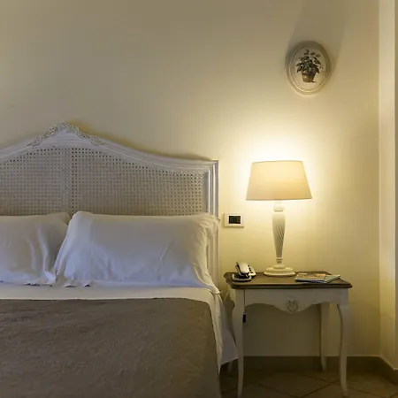 Tenuta D'amore Hotel San Mango Piemonte