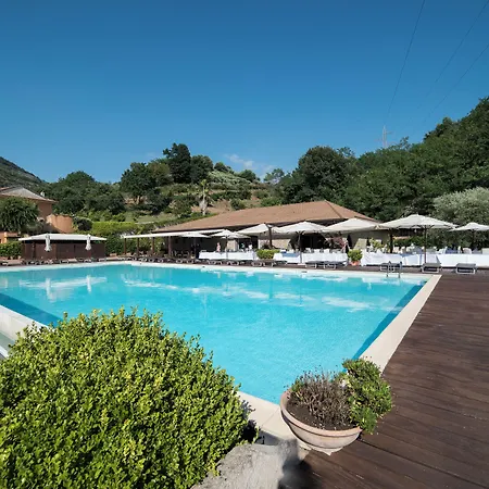Tenuta D'amore Hotel San Mango Piemonte