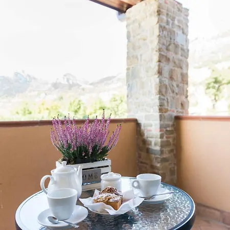 特纳塔达莫尔酒店