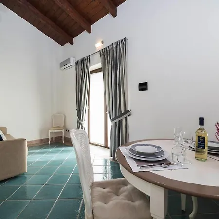 Otel Tenuta D'amore 3*