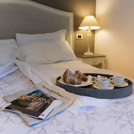 Tenuta D'amore 3* San Mango Piemonte