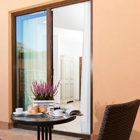 Otel Tenuta D'amore 3*