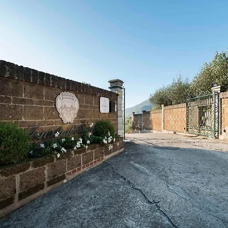 Hotel Tenuta D'amore San Mango Piemonte