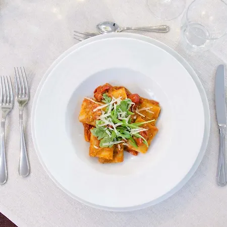 Tenuta D'amore 3* San Mango Piemonte